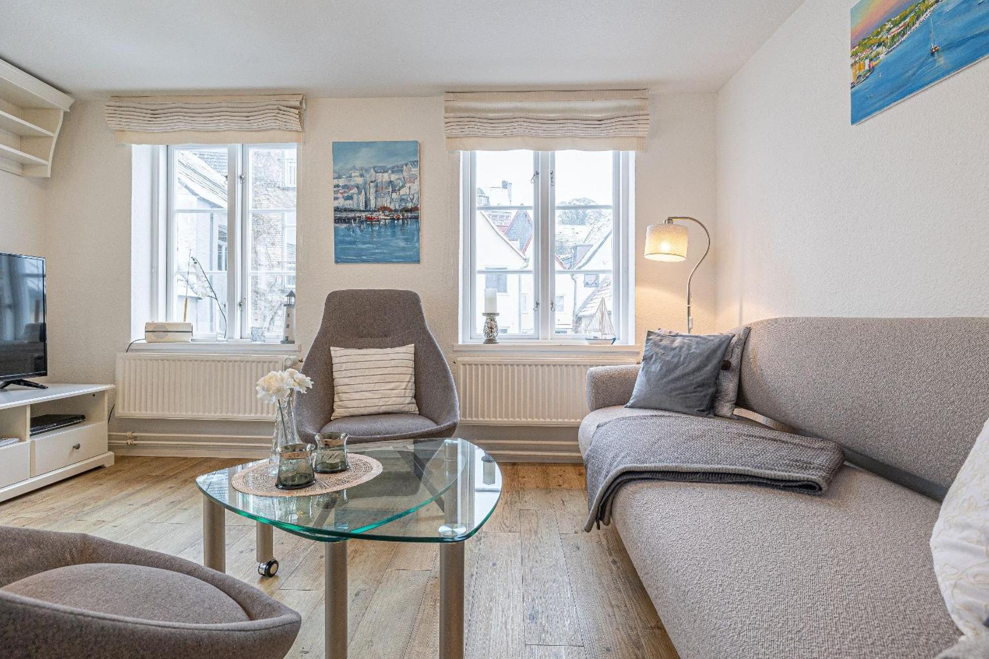 Fewo1846 - Hugo Eckener - Komfortable Maisonette-Wohnung Mit 2 Schlafzimmern Im Stadtzentrum 弗伦斯堡 外观 照片
